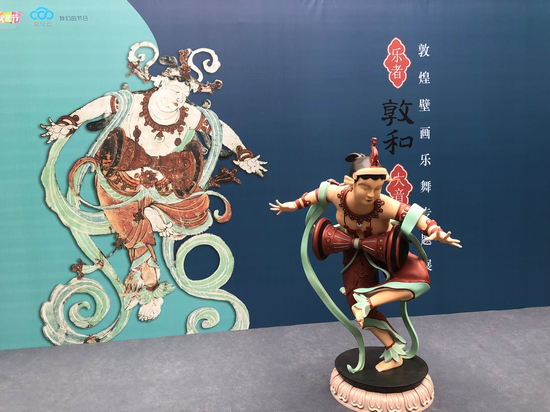 3D打印机打印大型雕塑&mdash;&mdash;敦煌壁画，白色数模上色后成品展示